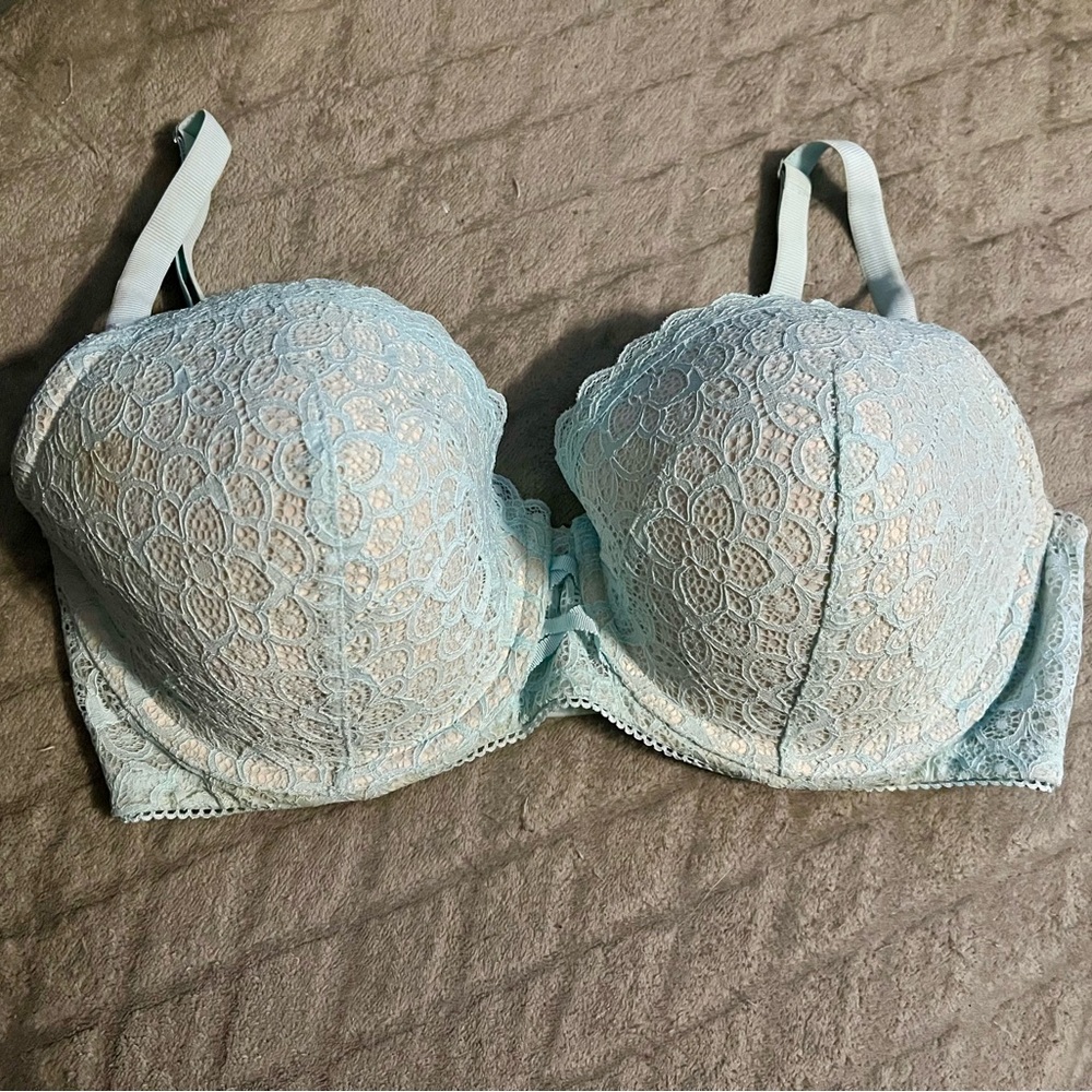 Victoria’s Secret- Dream Angels Demi Bra
